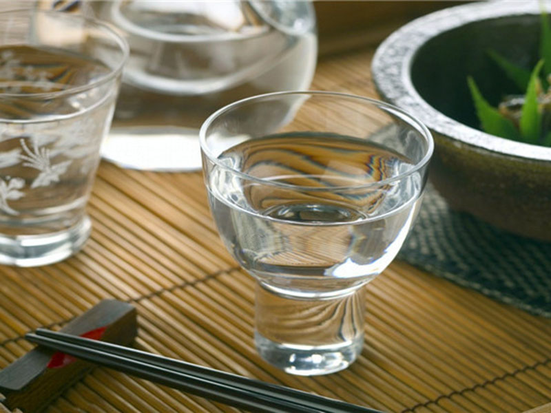甲醇檢測儀，為禮品用酒做檢查