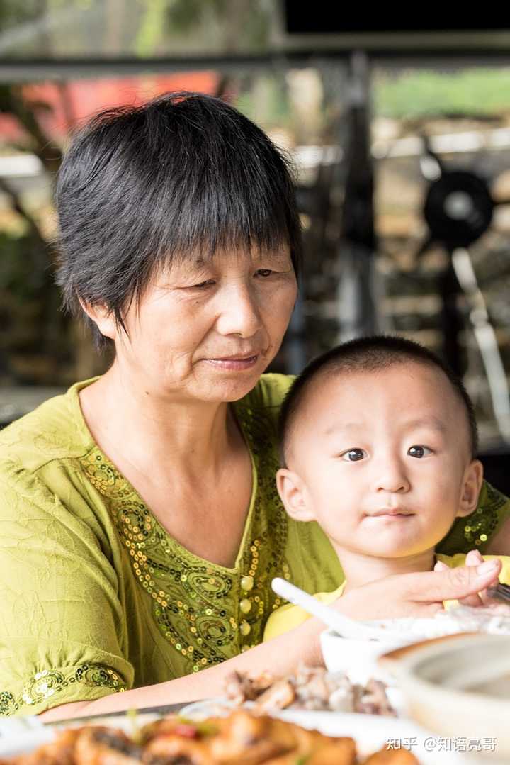 婆家一肖一码100|温和释义解释落实,温和释义下的家庭和谐，婆家一肖一码的理解与实践